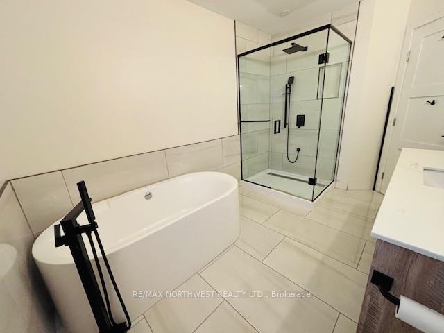 Photo 23 of 915 Eleventh Ave N, Kenora, Evergreen — HOMEH