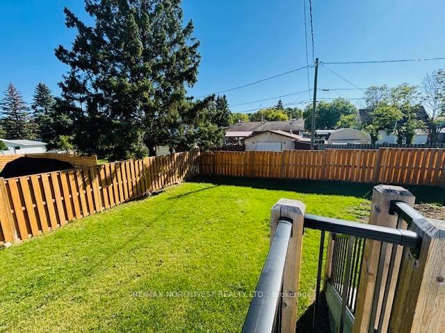 Photo 38 of 915 Eleventh Ave N, Kenora, Evergreen — HOMEH