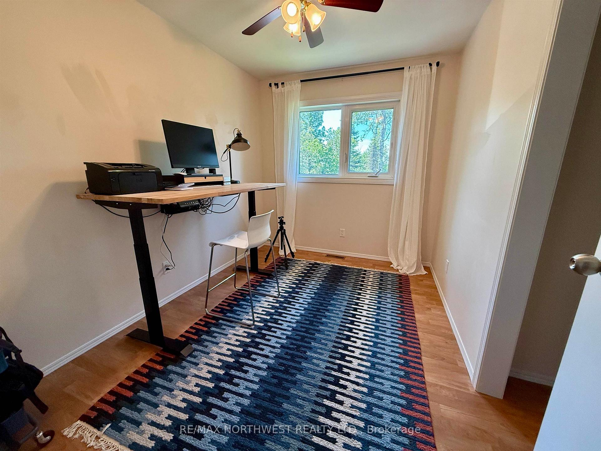 Photo 14 of 142 Barkman Close, Kenora, Kenora East — HOMEH