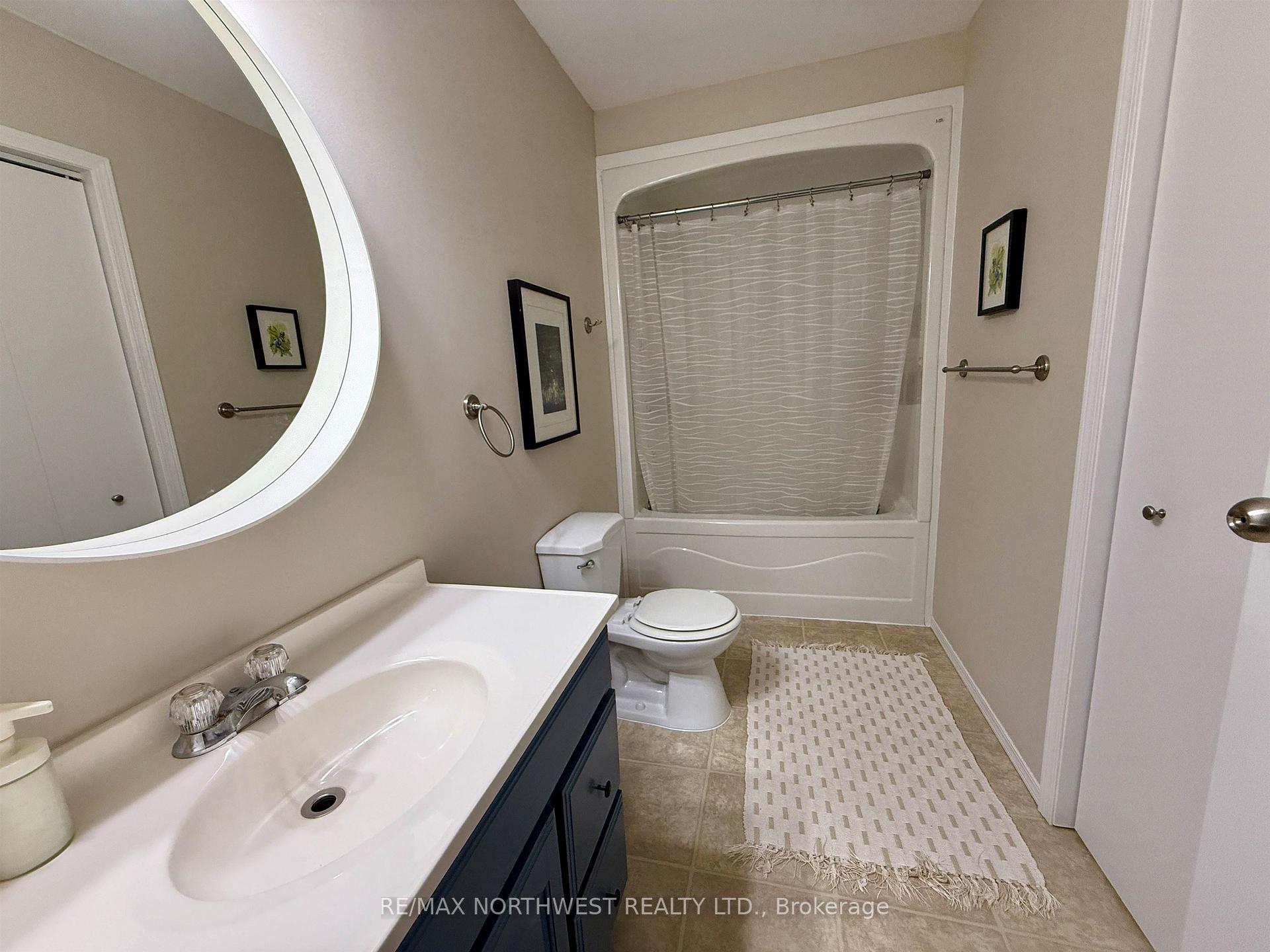 Photo 16 of 142 Barkman Close, Kenora, Kenora East — HOMEH