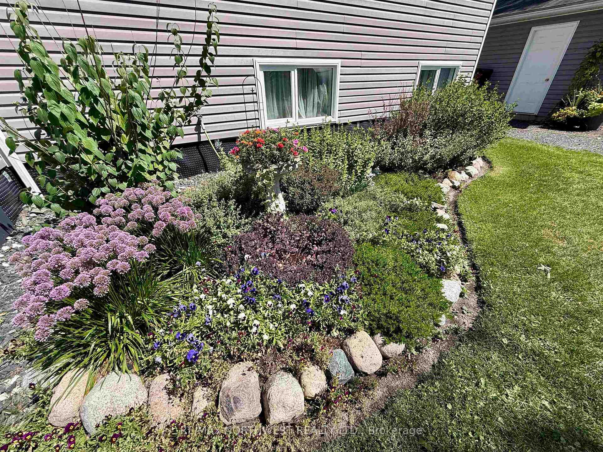 Photo 34 of 142 Barkman Close, Kenora, Kenora East — HOMEH