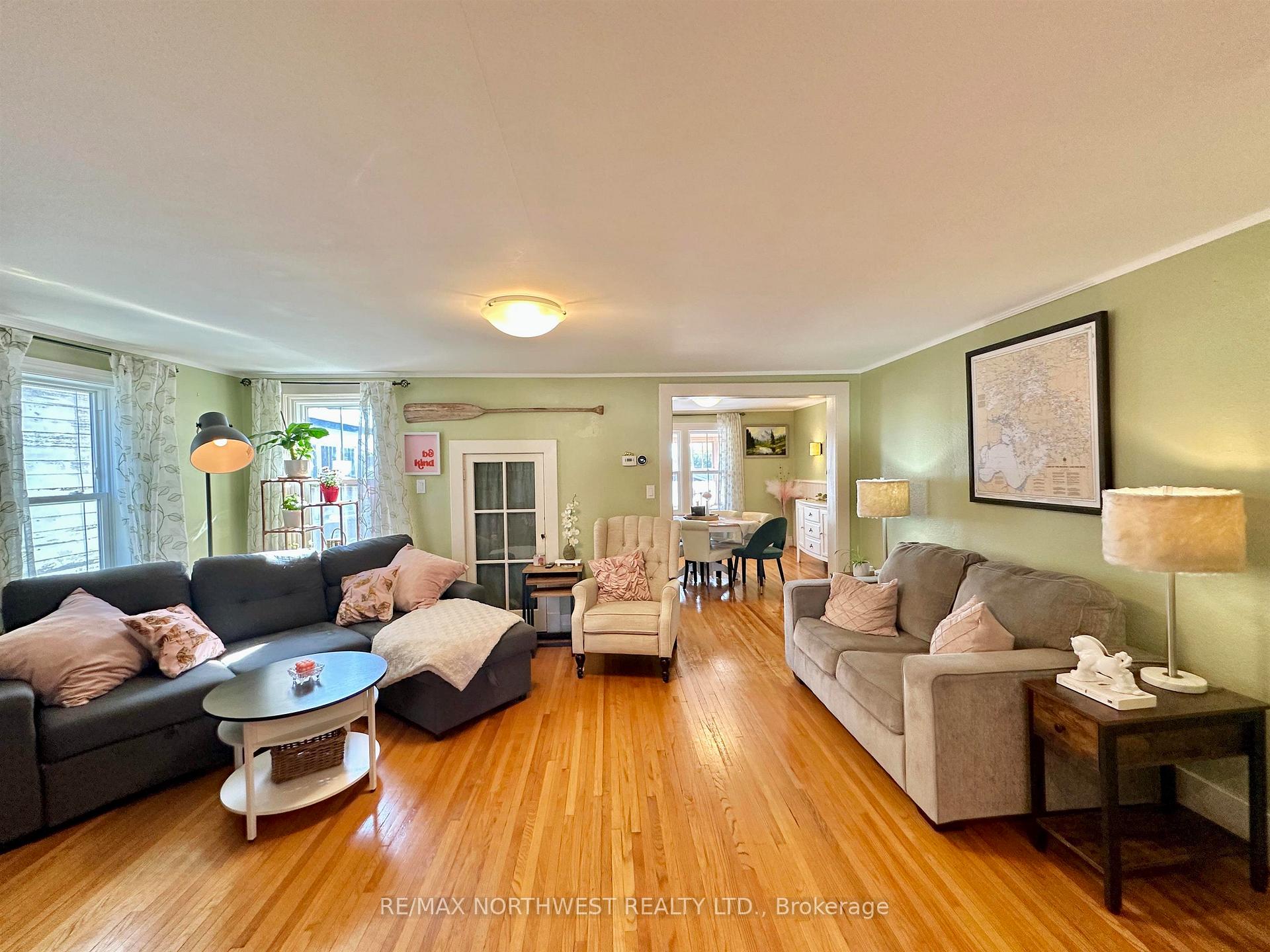 Photo 16 of 444 Third Street South, Kenora, Downtown — HOMEH