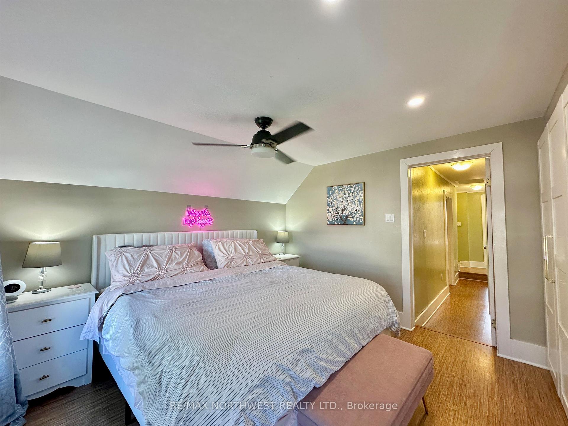 Photo 24 of 444 Third Street South, Kenora, Downtown — HOMEH