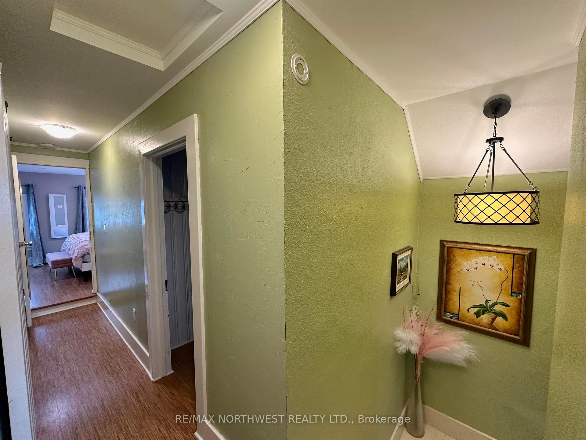 Photo 33 of 444 Third Street South, Kenora, Downtown — HOMEH
