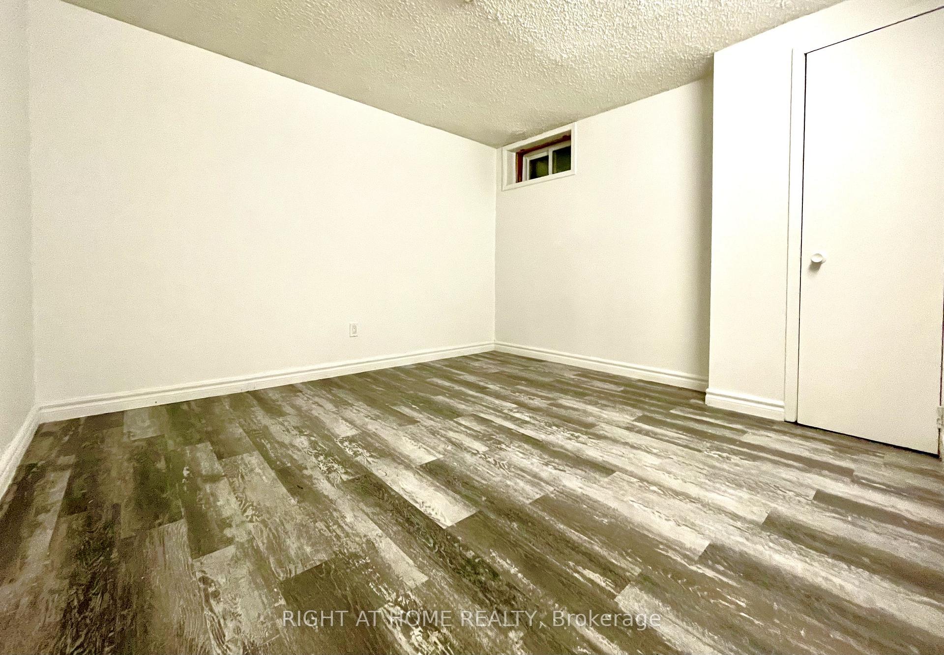 Photo 7 of Unit B, 108 Littleleaf Drive, Scarborough, Malvern — HOMEH