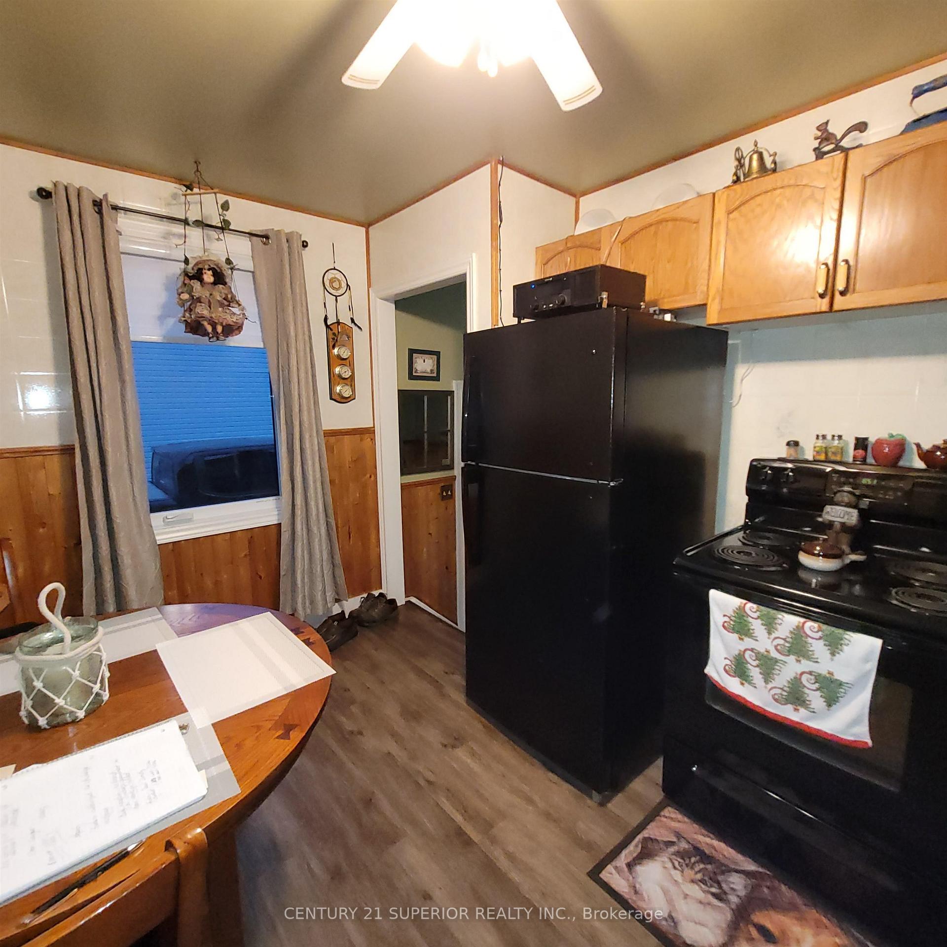 Photo 9 of 25 Manitou Road, Manitouwadge — HOMEH