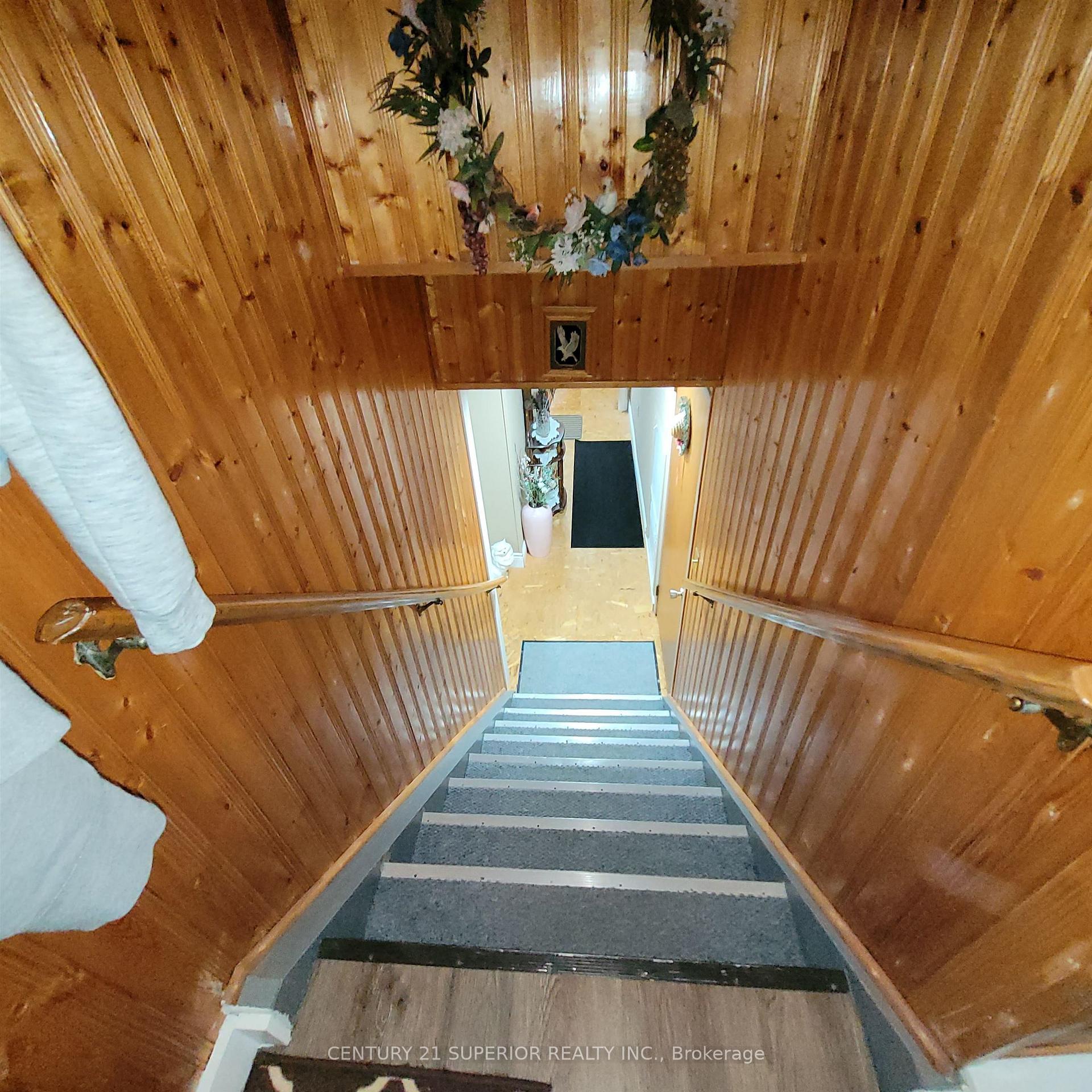 Photo 17 of 25 Manitou Road, Manitouwadge — HOMEH
