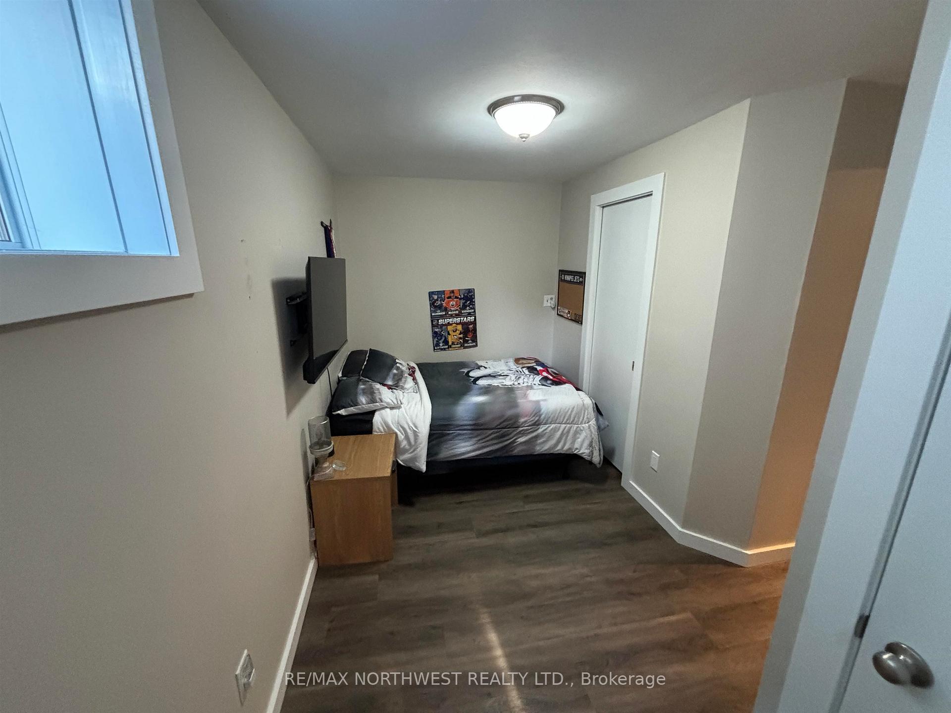 Photo 36 of 631 Eighth Avenue South, Kenora, Lakeside — HOMEH