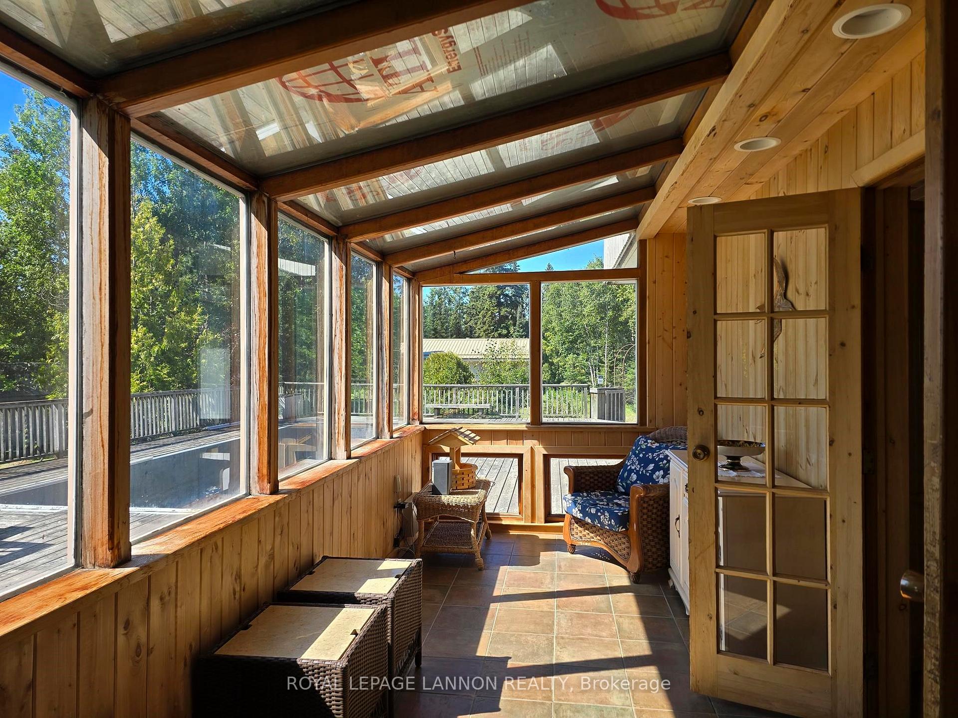 Photo 3 of 13 Lambert Lane, Shuniah — HOMEH