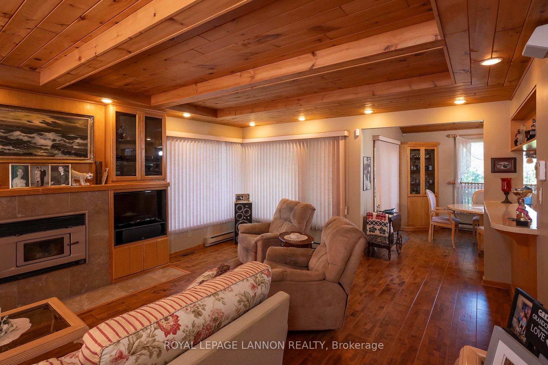 Photo 5 of 13 Lambert Lane, Shuniah — HOMEH
