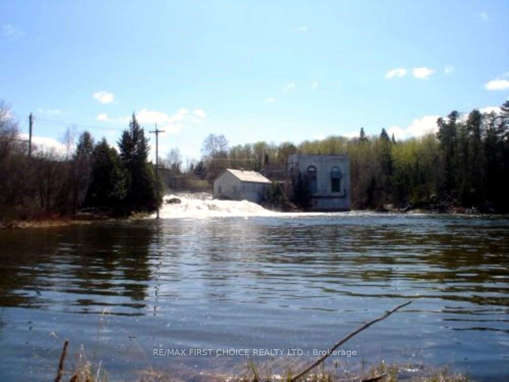 Photo 17 of 688 Hwy 594, Machin — HOMEH