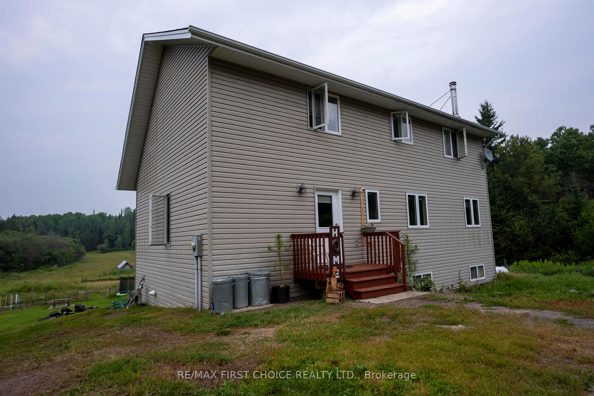 Photo 4 of 468 Mokomon Road W, Conmee — HOMEH