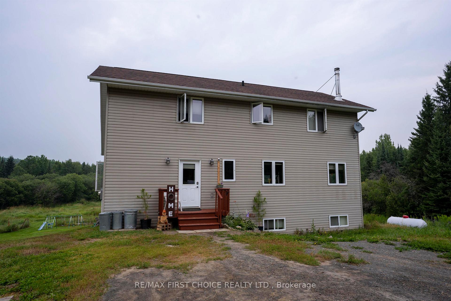 Photo 5 of 468 Mokomon Road W, Conmee — HOMEH