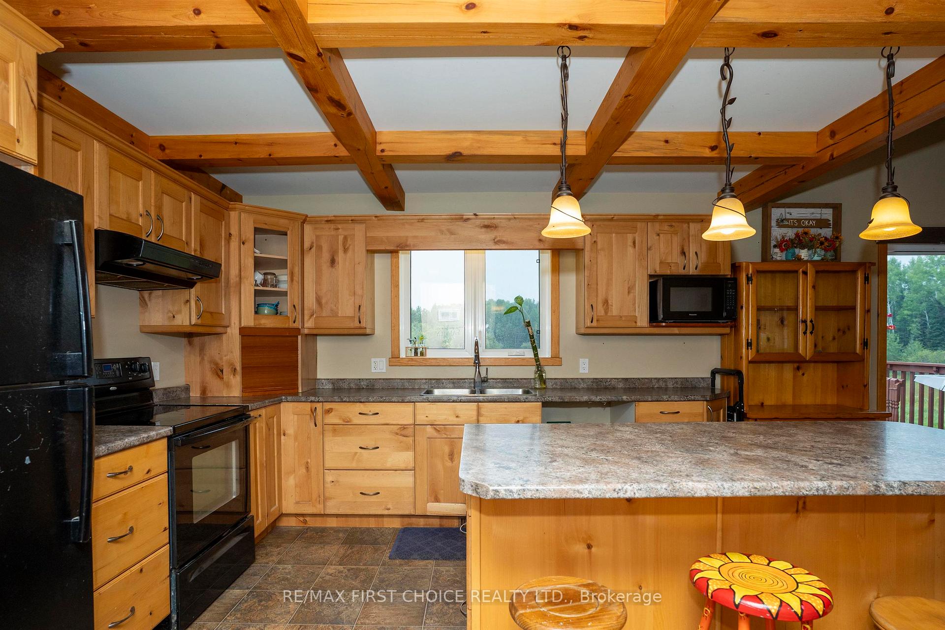 Photo 13 of 468 Mokomon Road W, Conmee — HOMEH