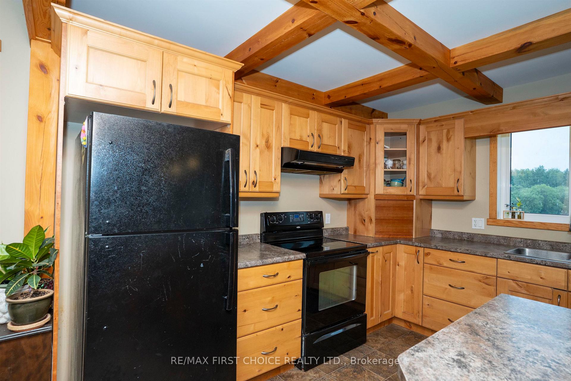Photo 14 of 468 Mokomon Road W, Conmee — HOMEH