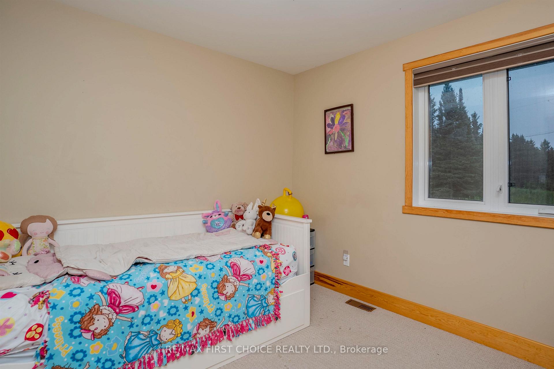Photo 29 of 468 Mokomon Road W, Conmee — HOMEH