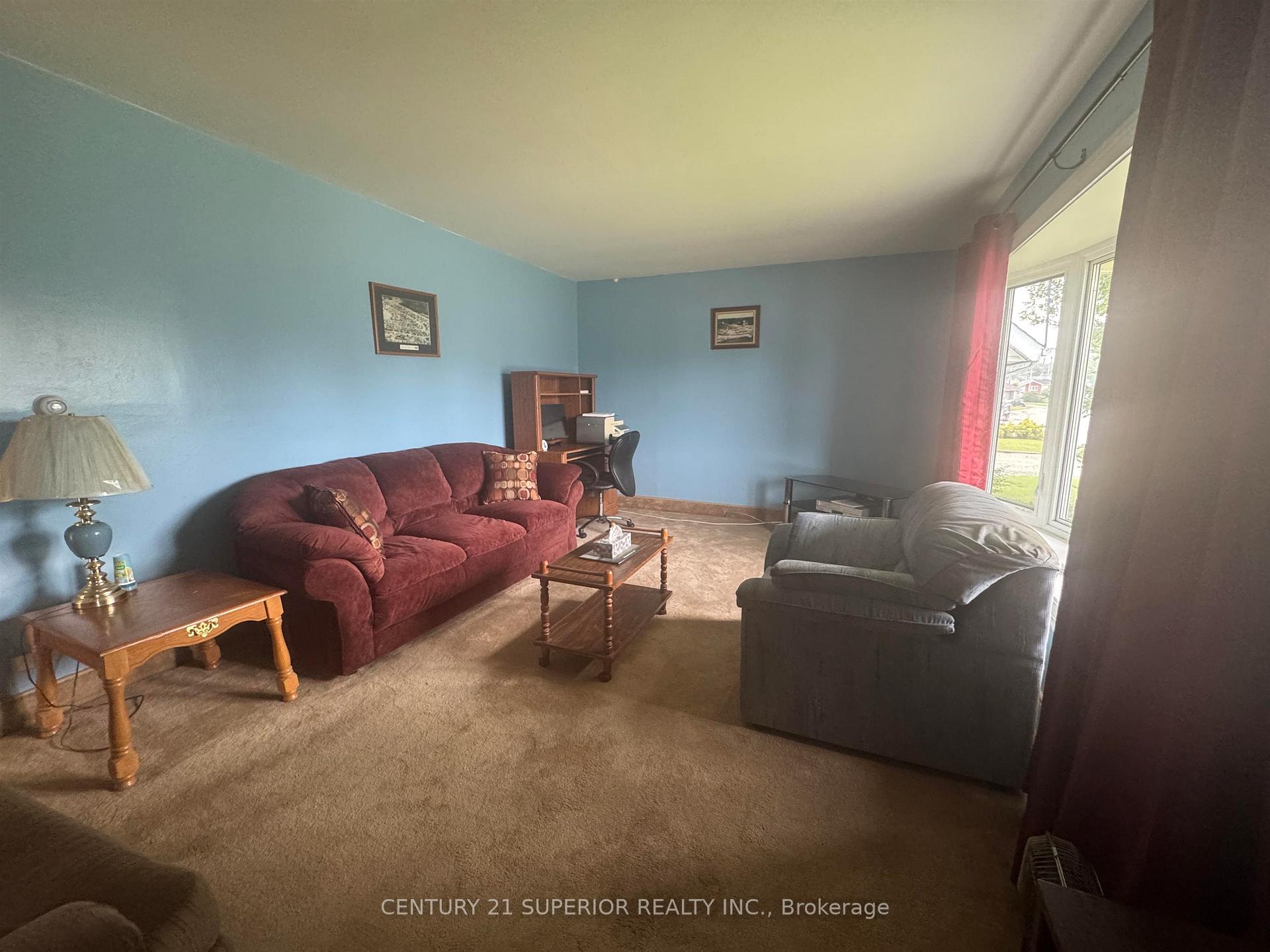 Photo 7 of 10 Wenonah Drive, Manitouwadge — HOMEH