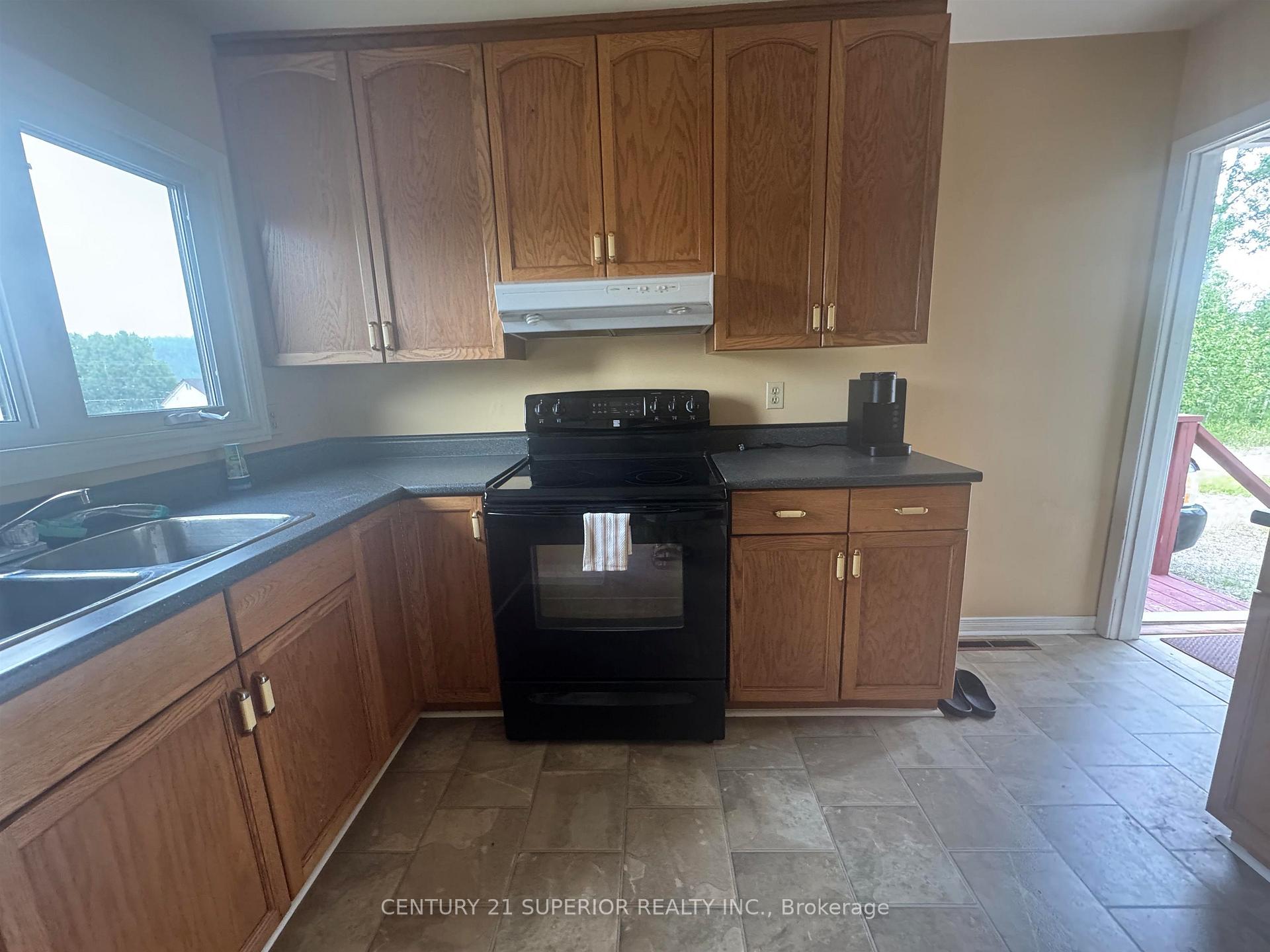 Photo 10 of 10 Wenonah Drive, Manitouwadge — HOMEH