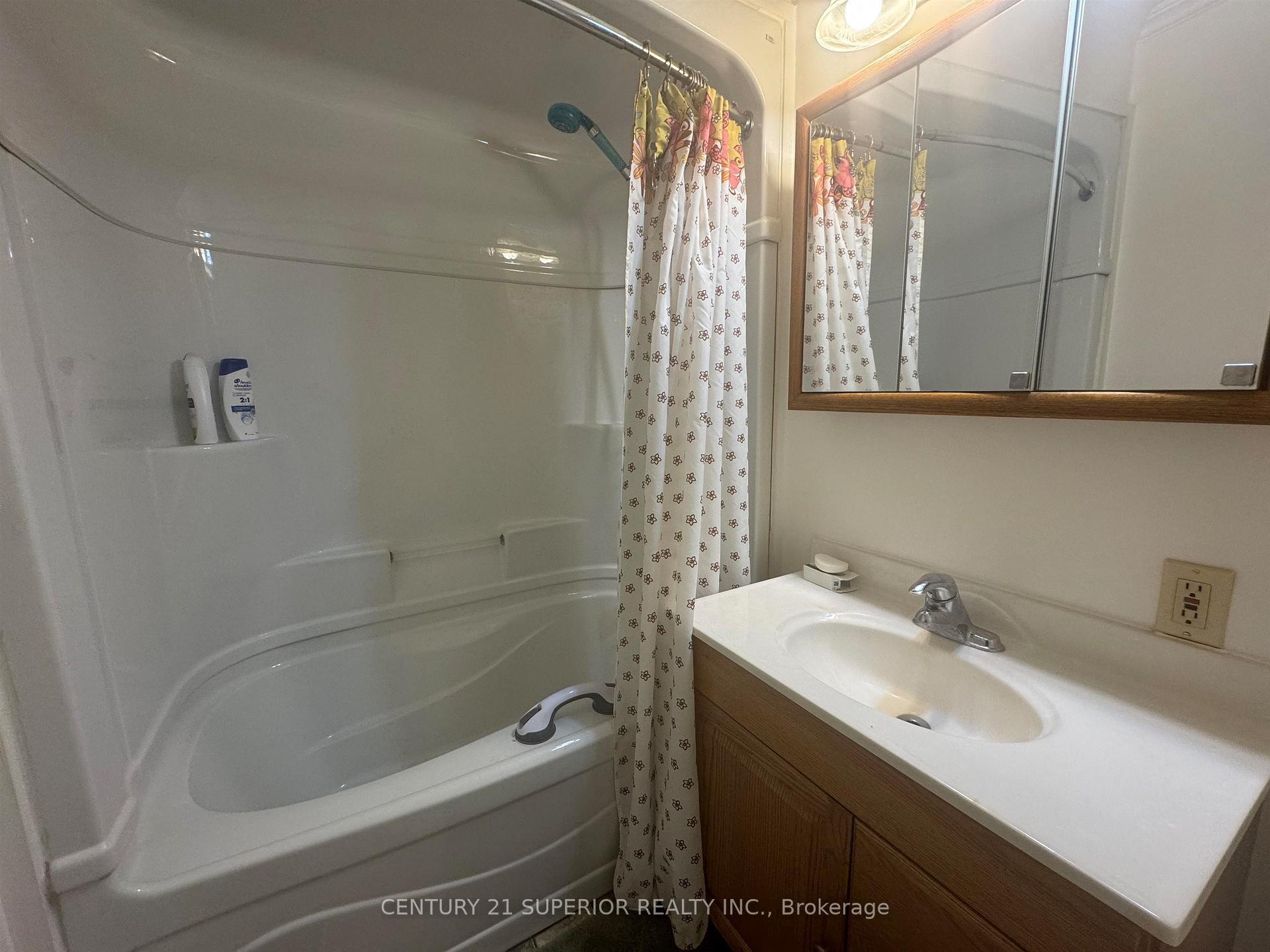 Photo 15 of 10 Wenonah Drive, Manitouwadge — HOMEH