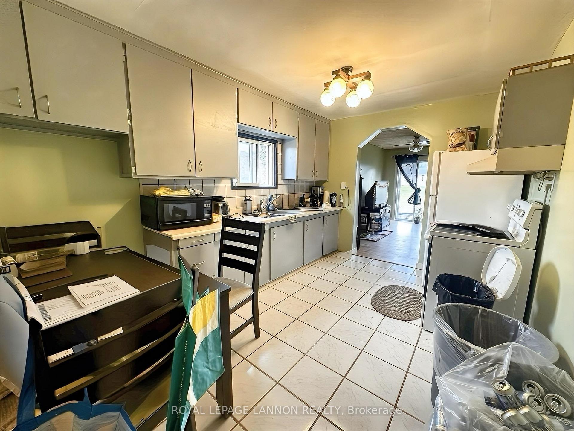 Photo 6 of 407 First Street W, Greenstone — HOMEH