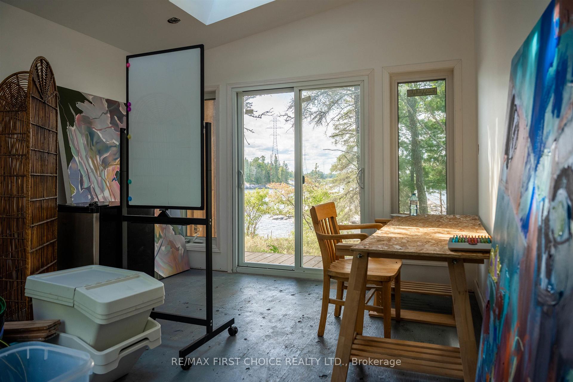 Photo 15 of 33 Lori-Lee Byway, Kenora, Redditt Road West — HOMEH
