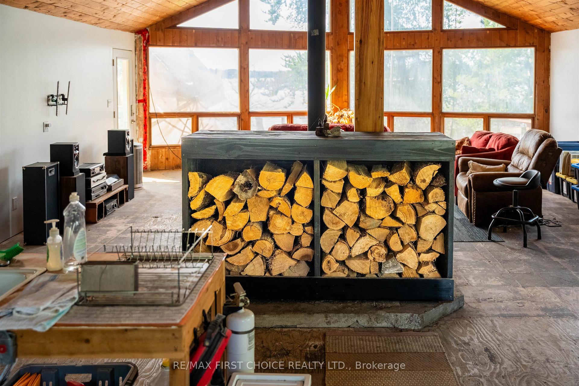Photo 39 of 33 Lori-Lee Byway, Kenora, Redditt Road West — HOMEH