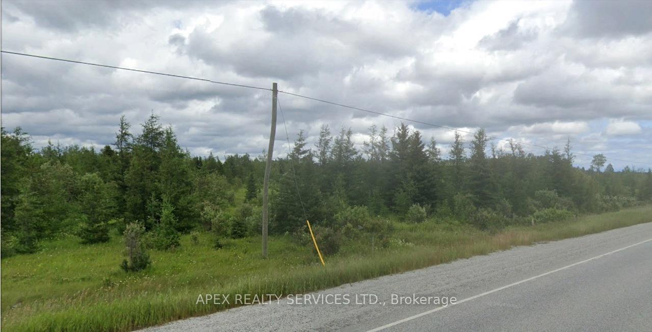 Photo 5 of 963 Hwy 11, Smooth Rock Falls, SRF — HOMEH
