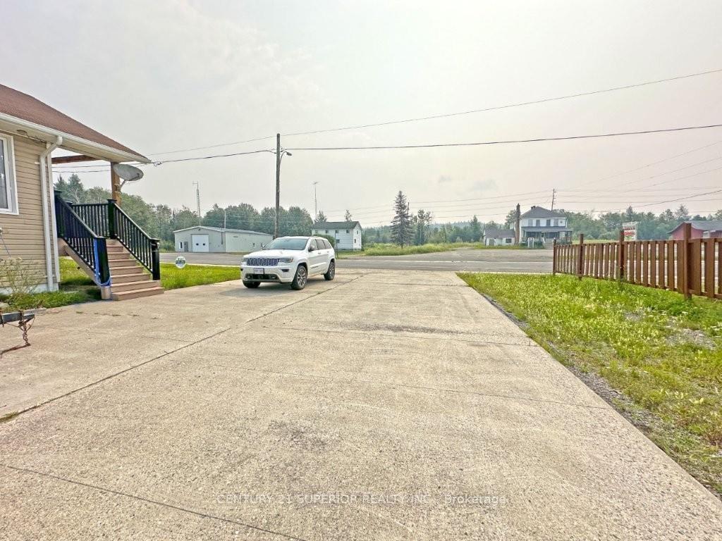 Photo 2 of 140 Main Street, Greenstone — HOMEH