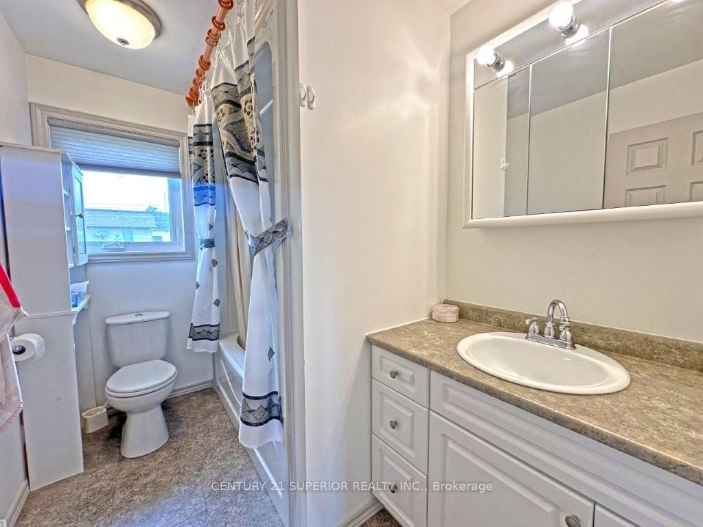 Photo 17 of 140 Main Street, Greenstone — HOMEH
