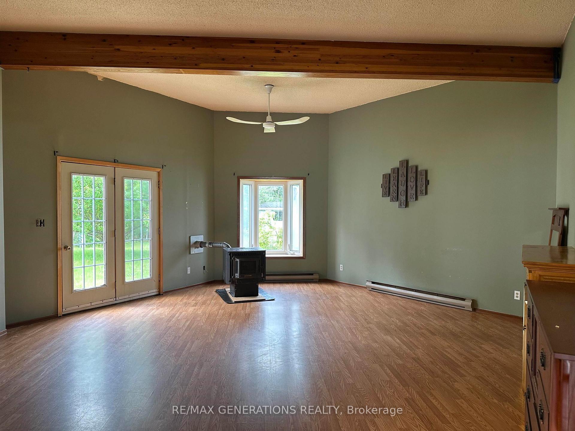 Photo 5 of 100 Centennial Drive, Schreiber — HOMEH