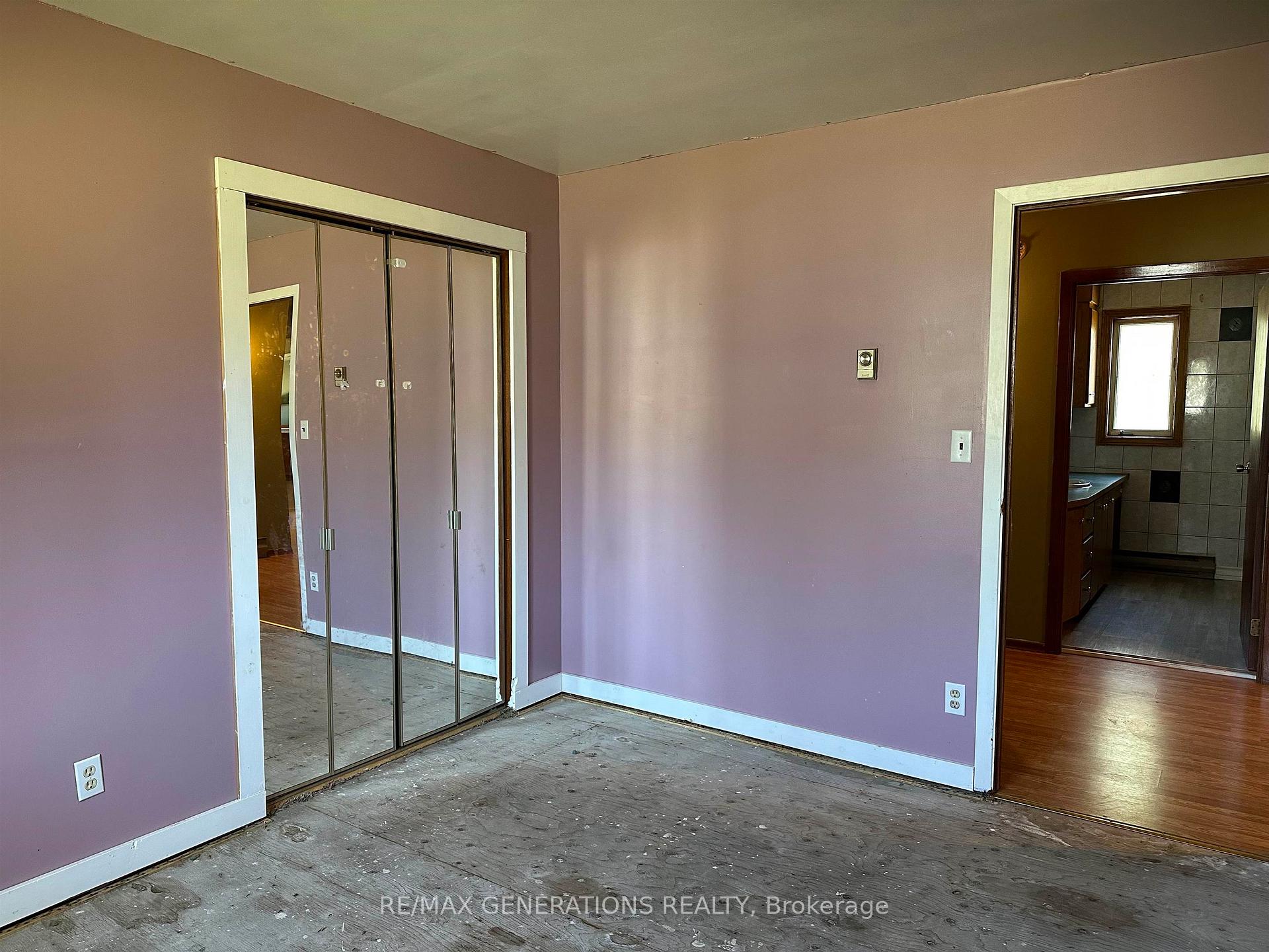 Photo 18 of 100 Centennial Drive, Schreiber — HOMEH