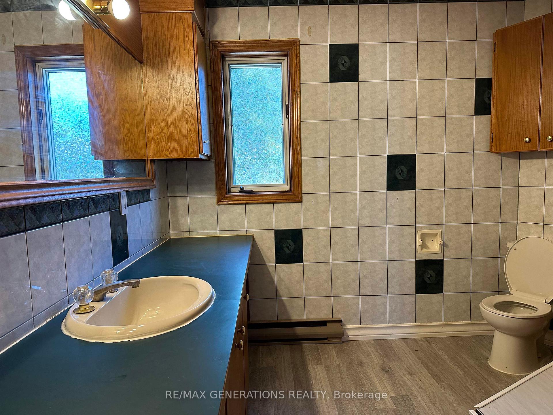 Photo 24 of 100 Centennial Drive, Schreiber — HOMEH