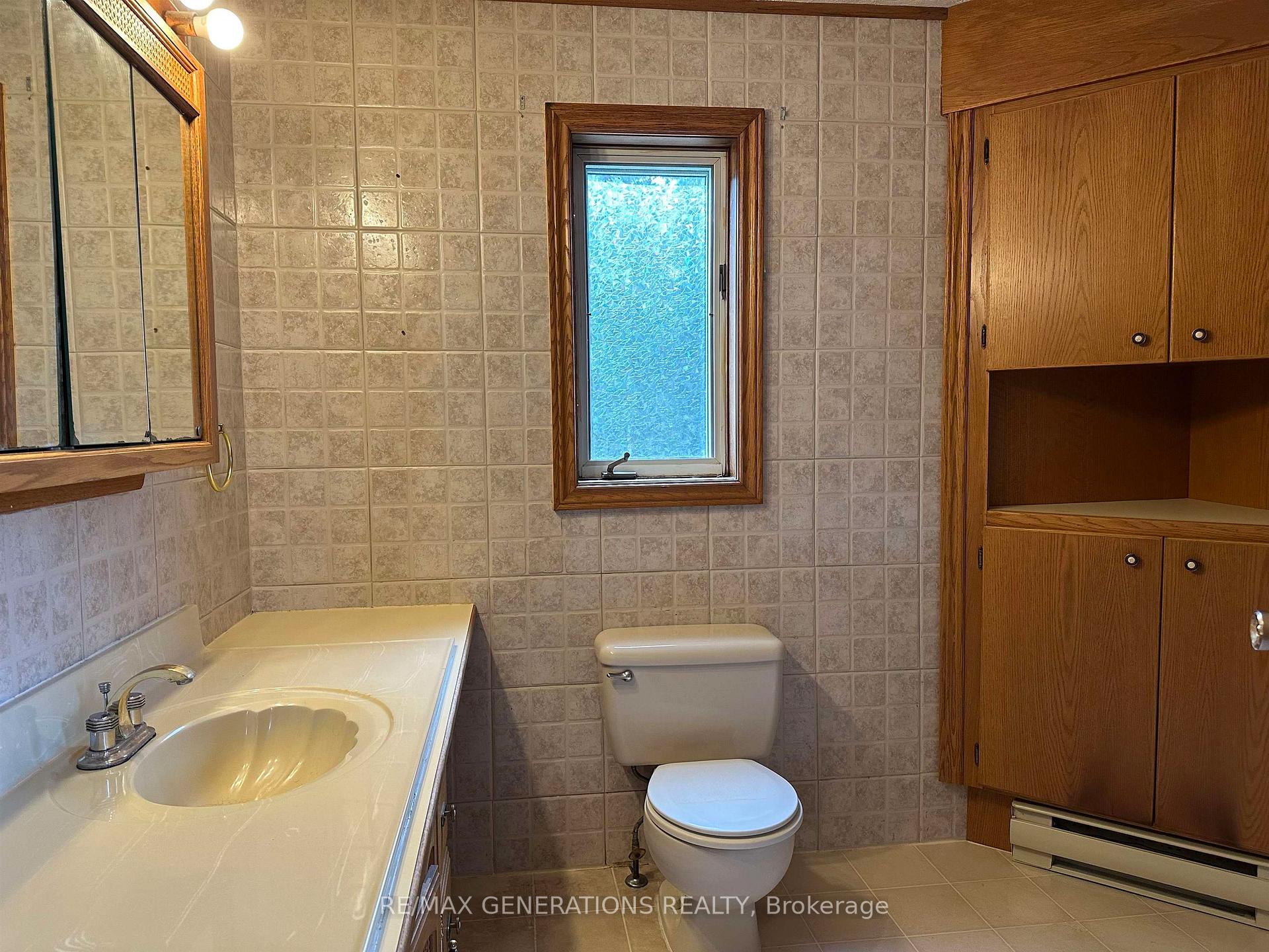 Photo 32 of 100 Centennial Drive, Schreiber — HOMEH