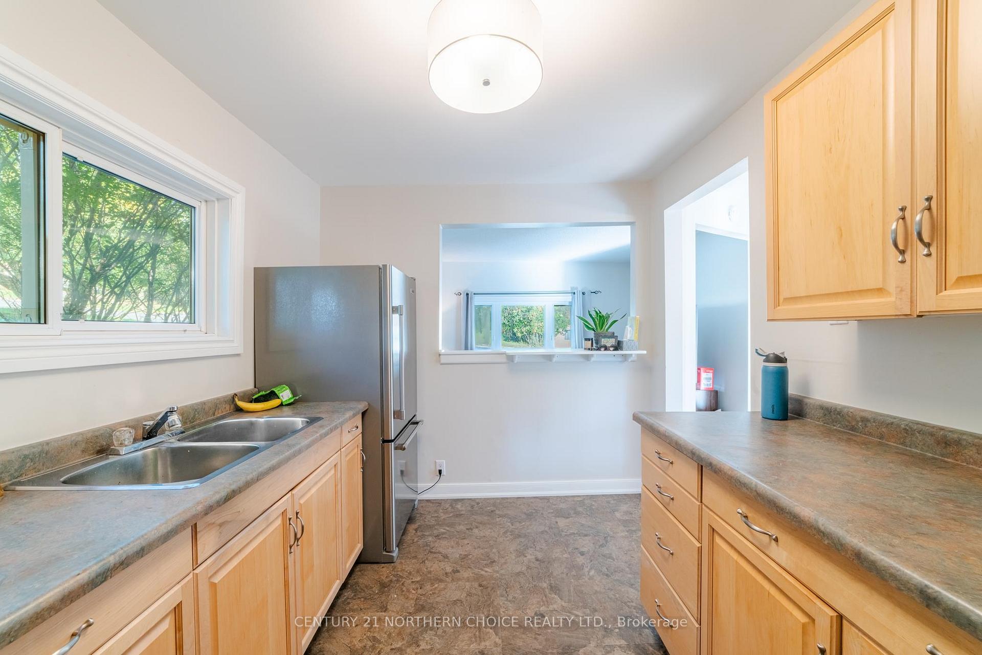 Photo 11 of 136 Mellick Avenue, Kenora, Ride Out — HOMEH