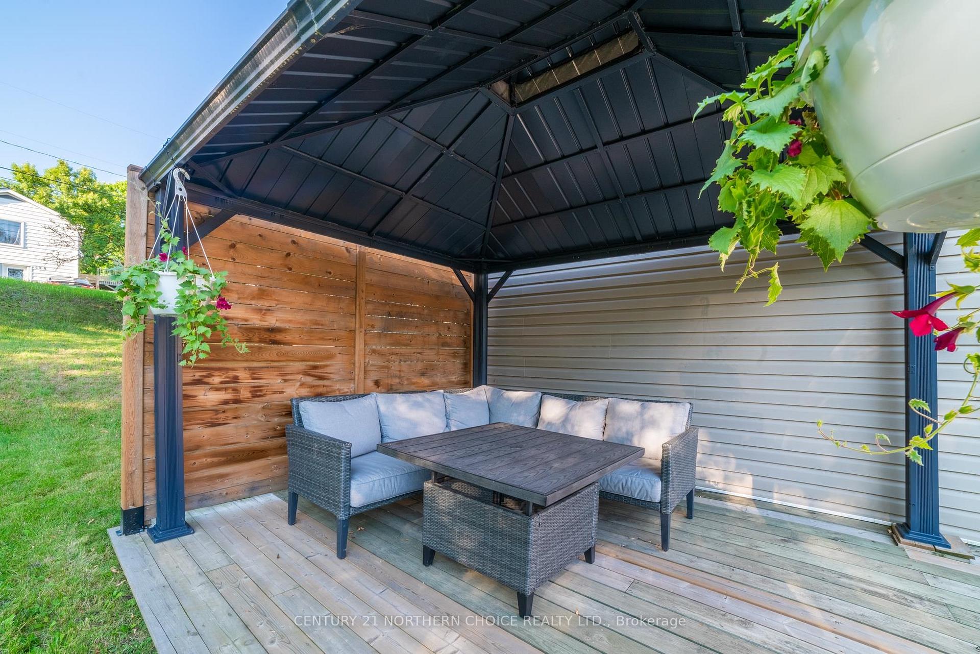 Photo 23 of 136 Mellick Avenue, Kenora, Ride Out — HOMEH