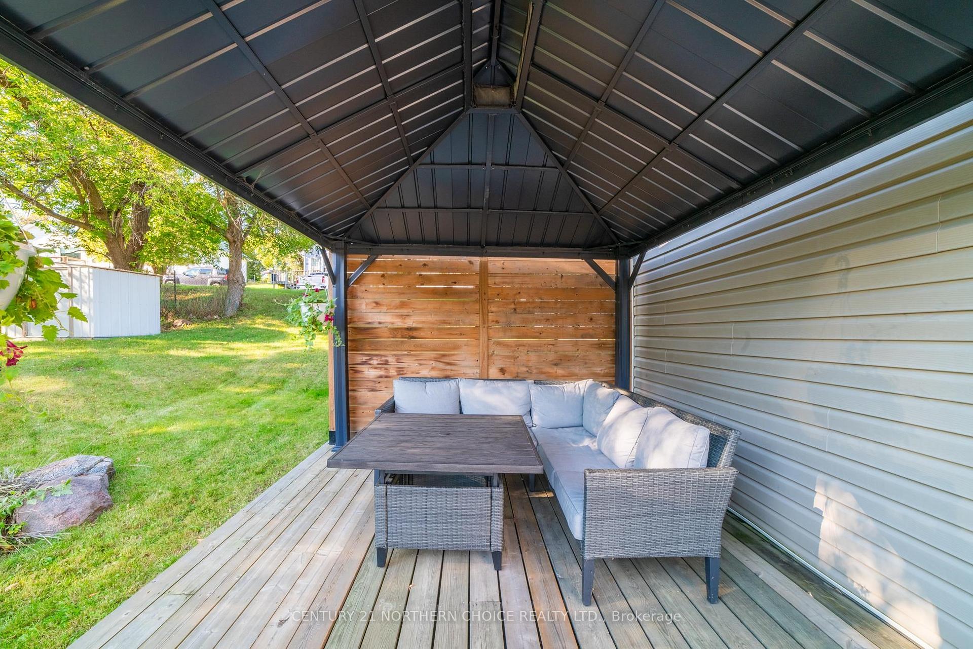 Photo 24 of 136 Mellick Avenue, Kenora, Ride Out — HOMEH