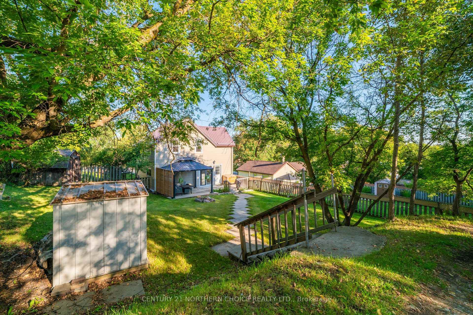 Photo 25 of 136 Mellick Avenue, Kenora, Ride Out — HOMEH
