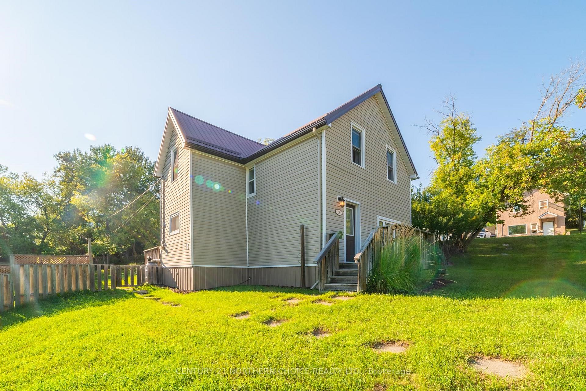 Photo 29 of 136 Mellick Avenue, Kenora, Ride Out — HOMEH