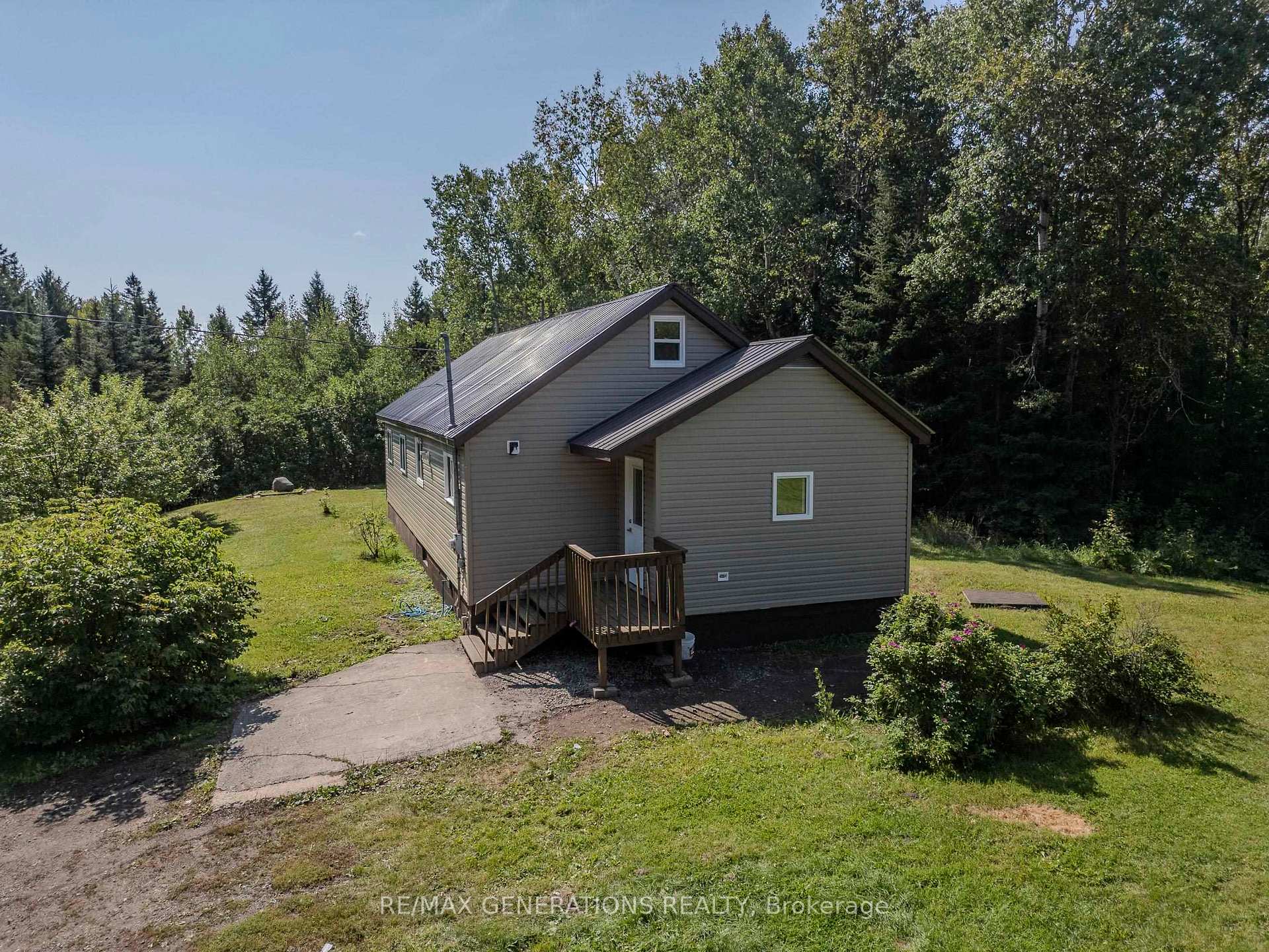 Photo 23 of 5325 Hwy 11/17, Conmee — HOMEH