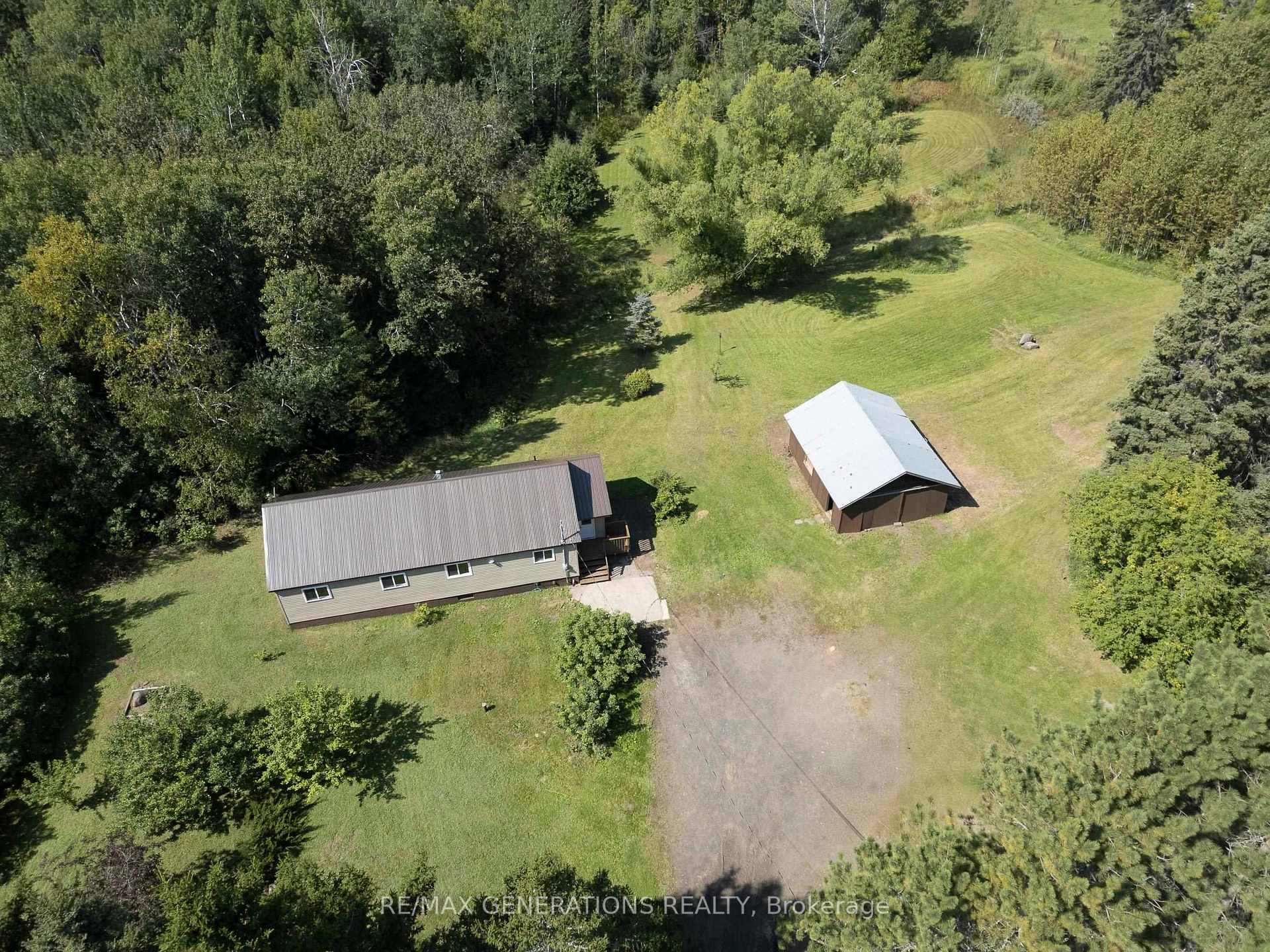 Photo 29 of 5325 Hwy 11/17, Conmee — HOMEH