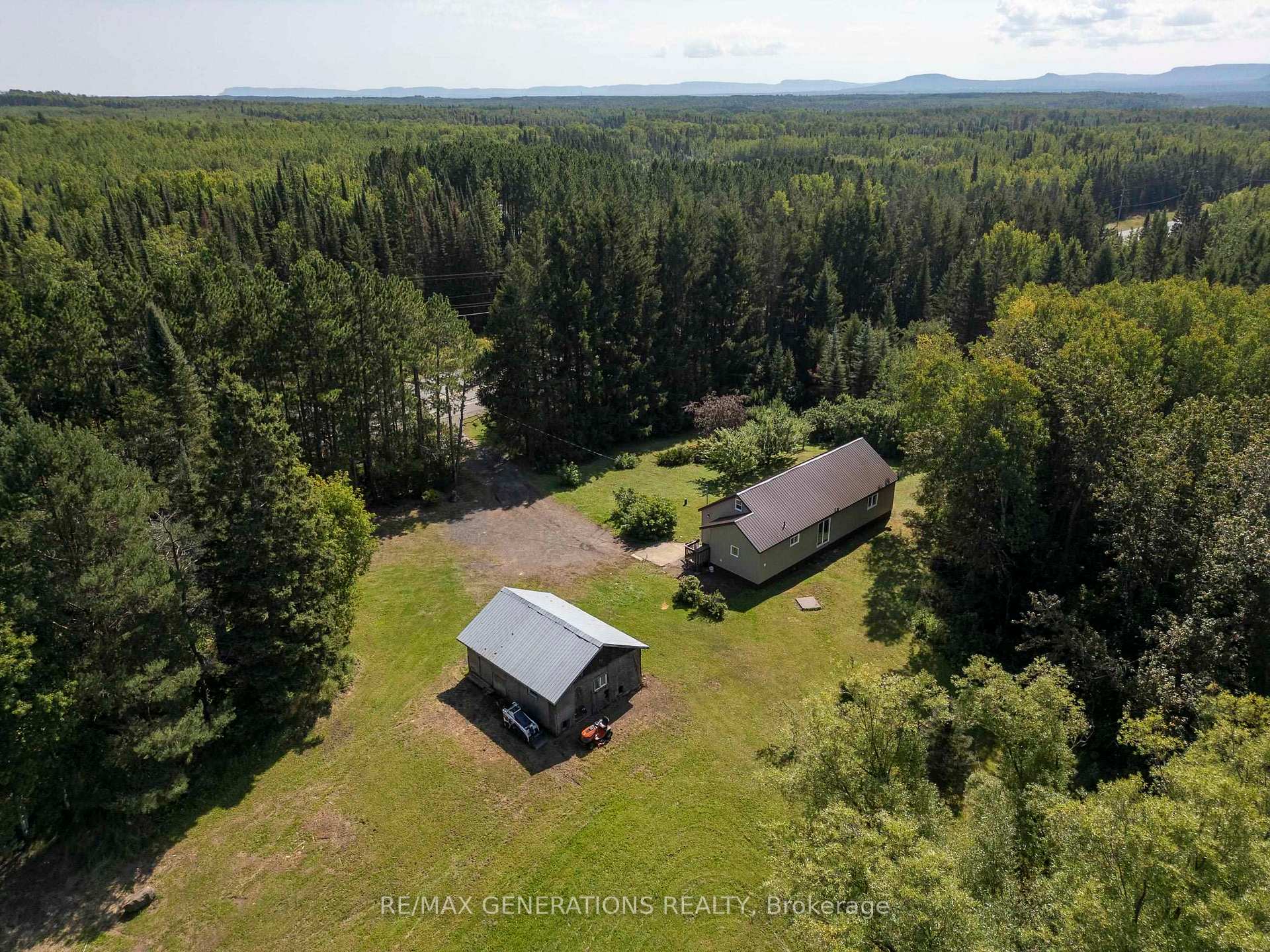 Photo 32 of 5325 Hwy 11/17, Conmee — HOMEH
