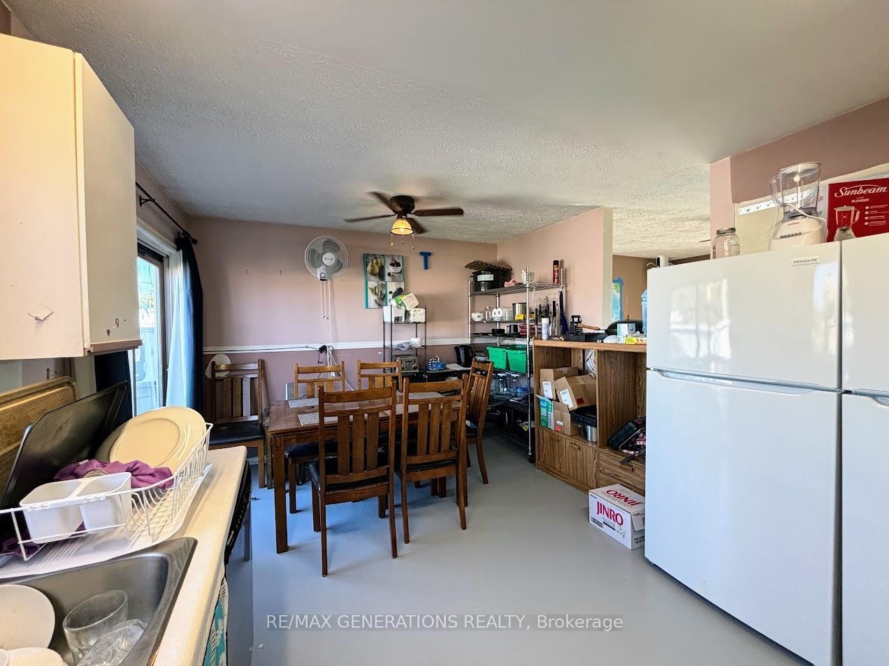 Photo 6 of 17 Barnett Street, Manitouwadge — HOMEH