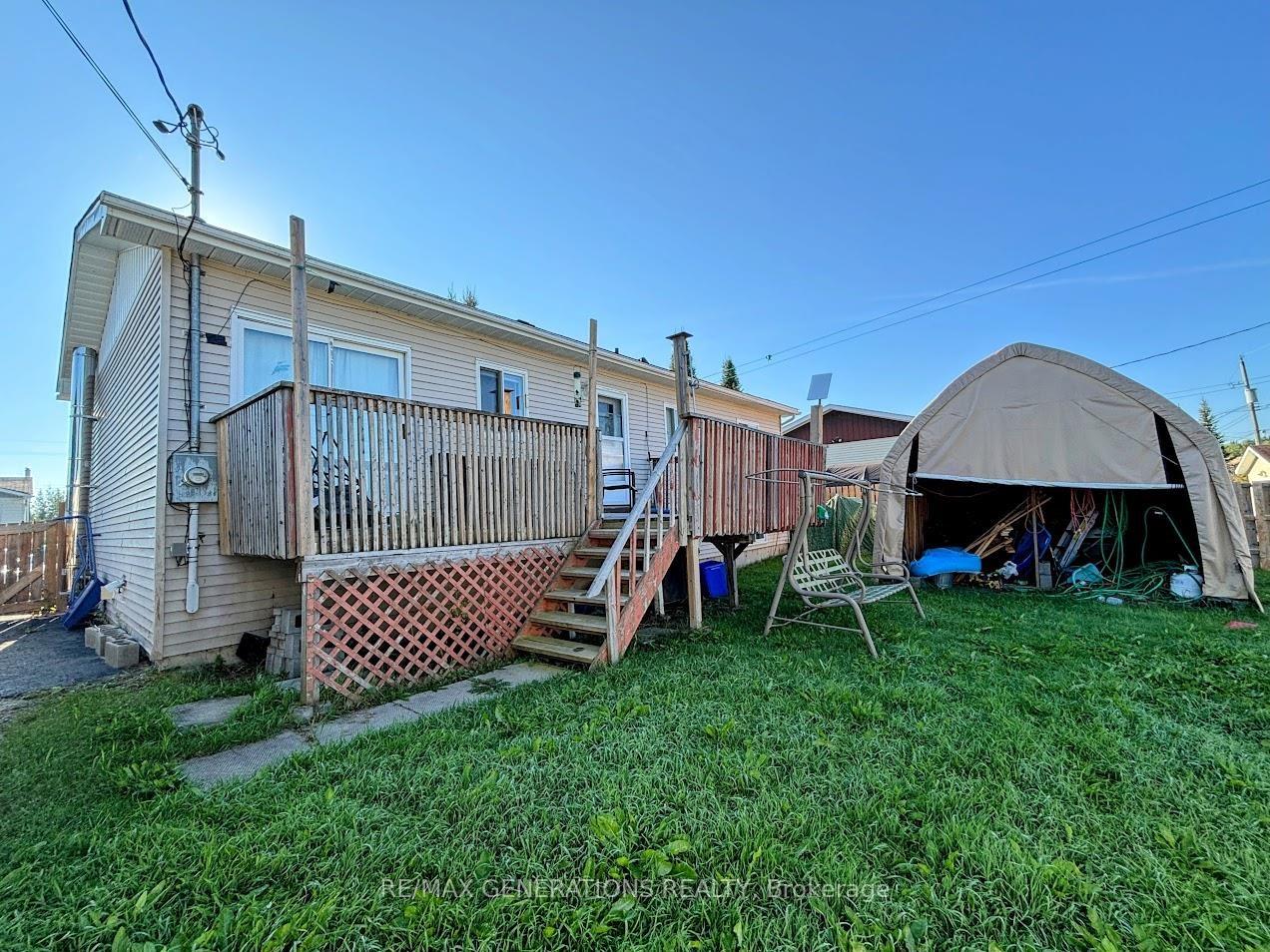 Photo 38 of 17 Barnett Street, Manitouwadge — HOMEH