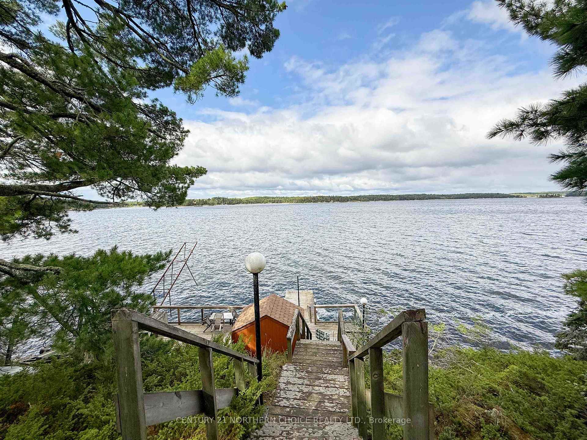 Photo 5 of 1 Dufresne Island, Kenora, Keewatin North — HOMEH