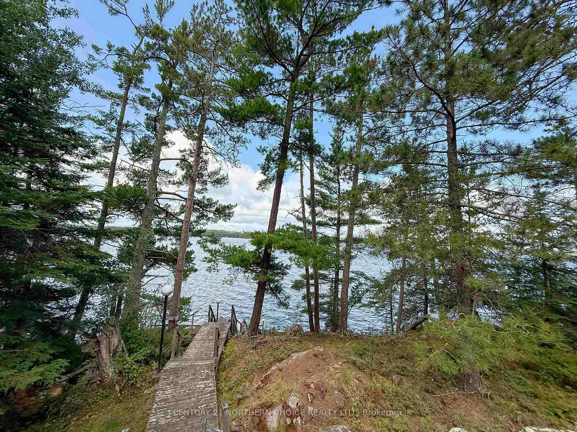 Photo 6 of 1 Dufresne Island, Kenora, Keewatin North — HOMEH