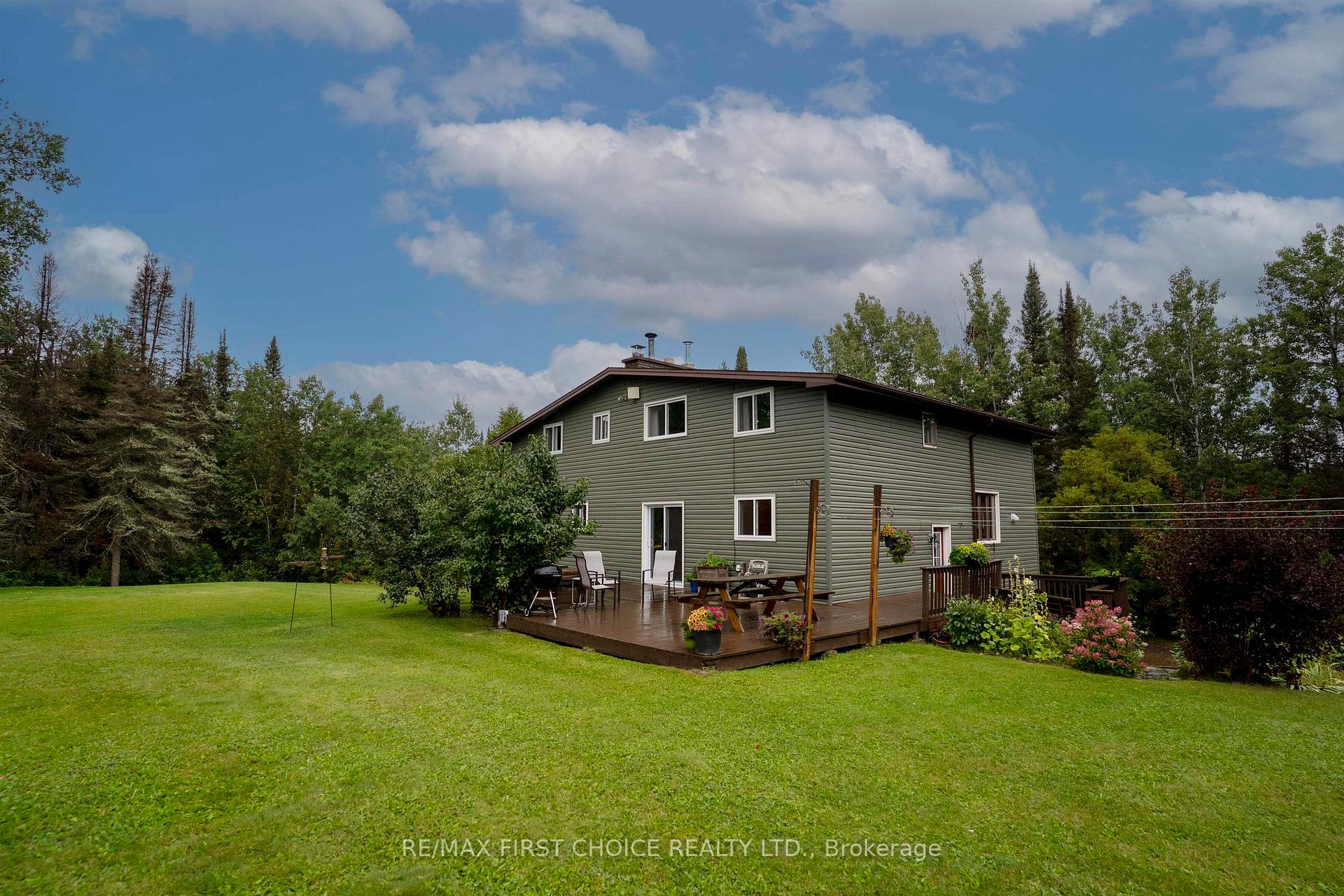 Photo 2 of 4401 Hwy 61, Neebing, Blake — HOMEH
