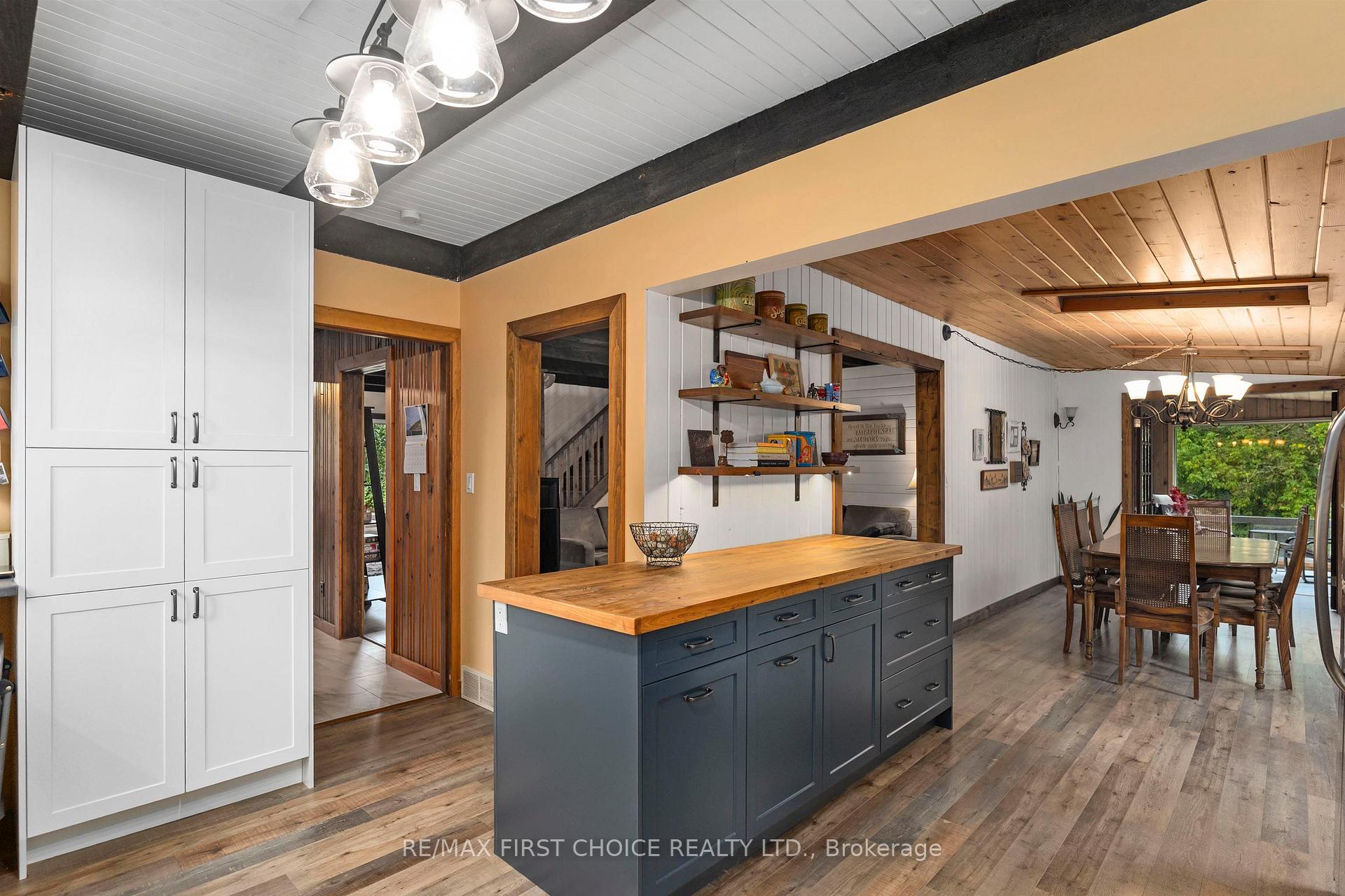 Photo 8 of 4401 Hwy 61, Neebing, Blake — HOMEH