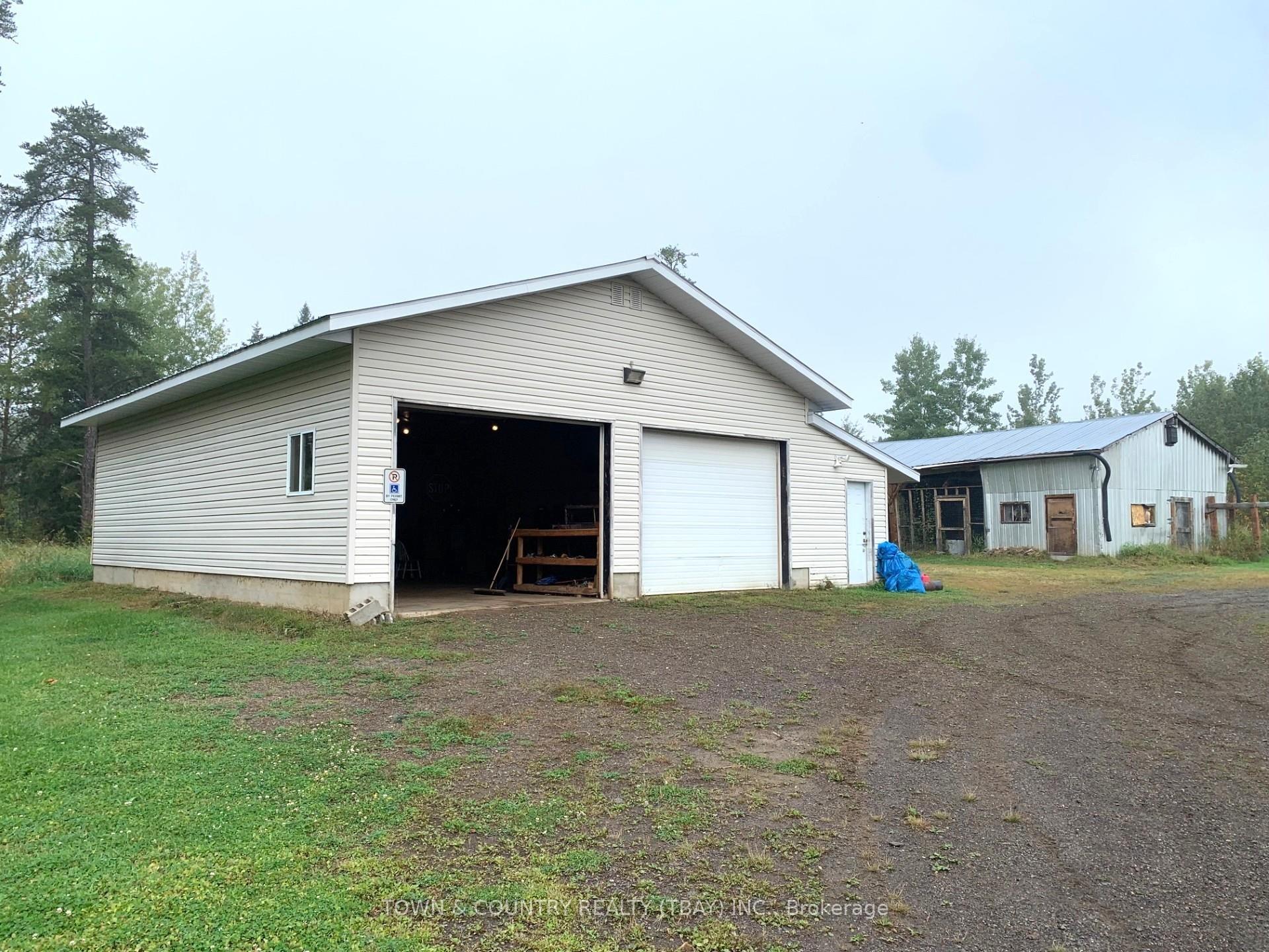 Photo 3 of 501 Hwy 597, Neebing, Pearson — HOMEH