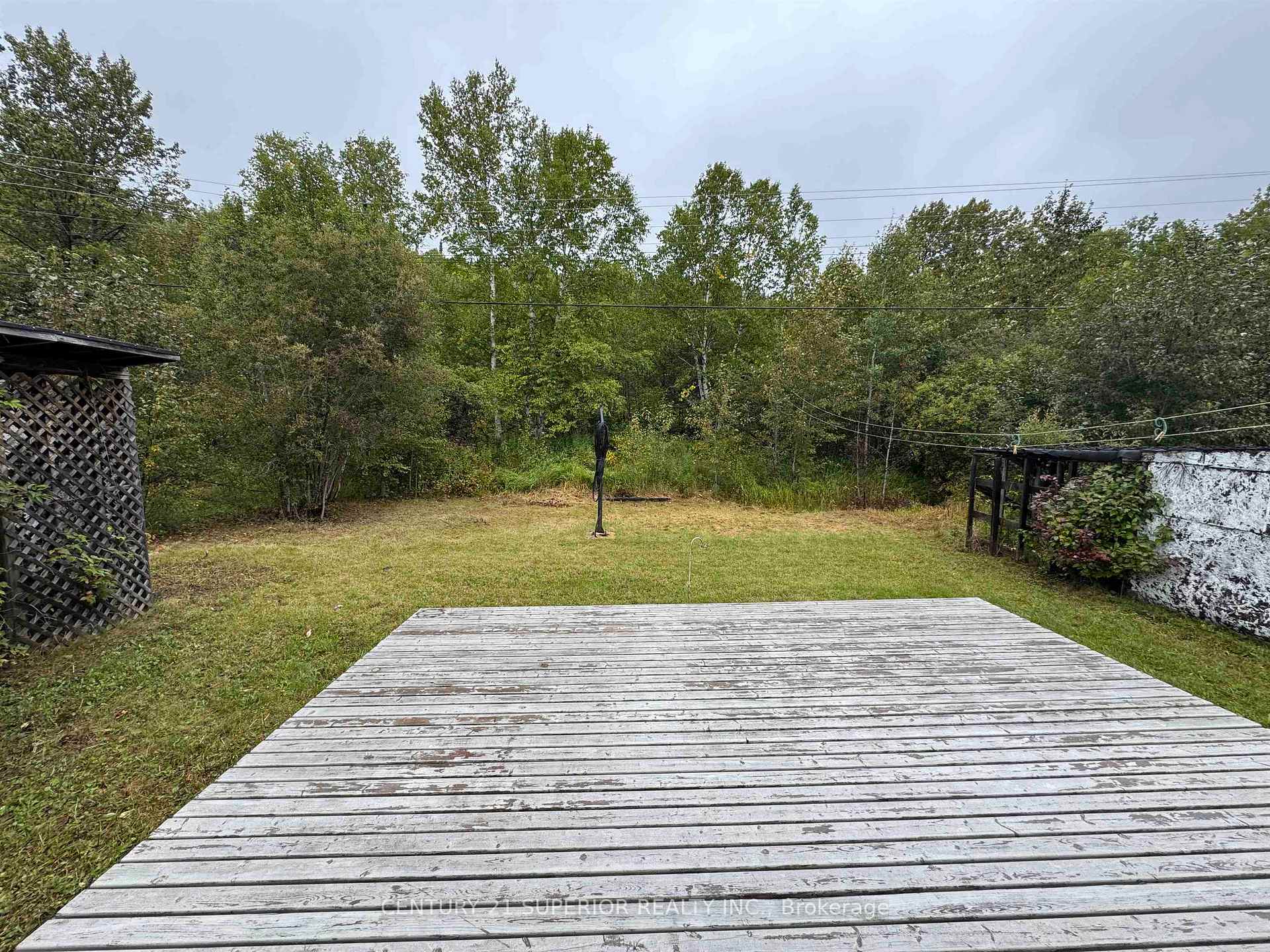 Photo 35 of 21 Warbler Drive, Manitouwadge — HOMEH
