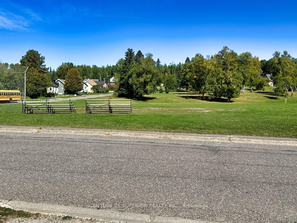 Photo 50 of 128 Fifth Street, Nipigon — HOMEH